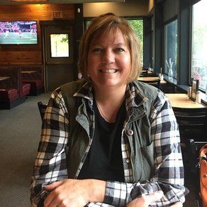 Meet your Posher, Diane